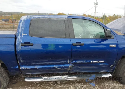 2014 Toyota Tundra Sr5 5.7L V8 из США, поврежденный, VIN 5TFDY5F17EX382744